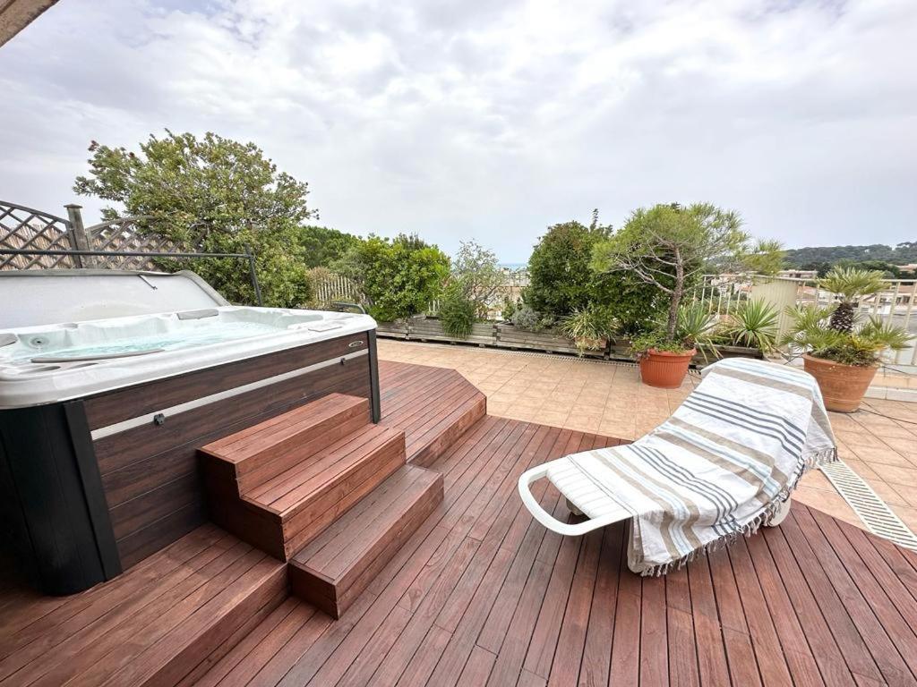 Panoramic Sea View Penthouse With Jacuzzi And 450 Sqm Terrace Διαμέρισμα Αντίμπ Εξωτερικό φωτογραφία