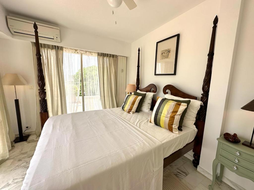 Panoramic Sea View Penthouse With Jacuzzi And 450 Sqm Terrace Διαμέρισμα Αντίμπ Εξωτερικό φωτογραφία